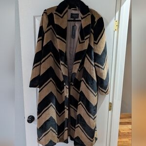 Banana Republic Faux Fur Coat Size X Large New with Tags ❤️